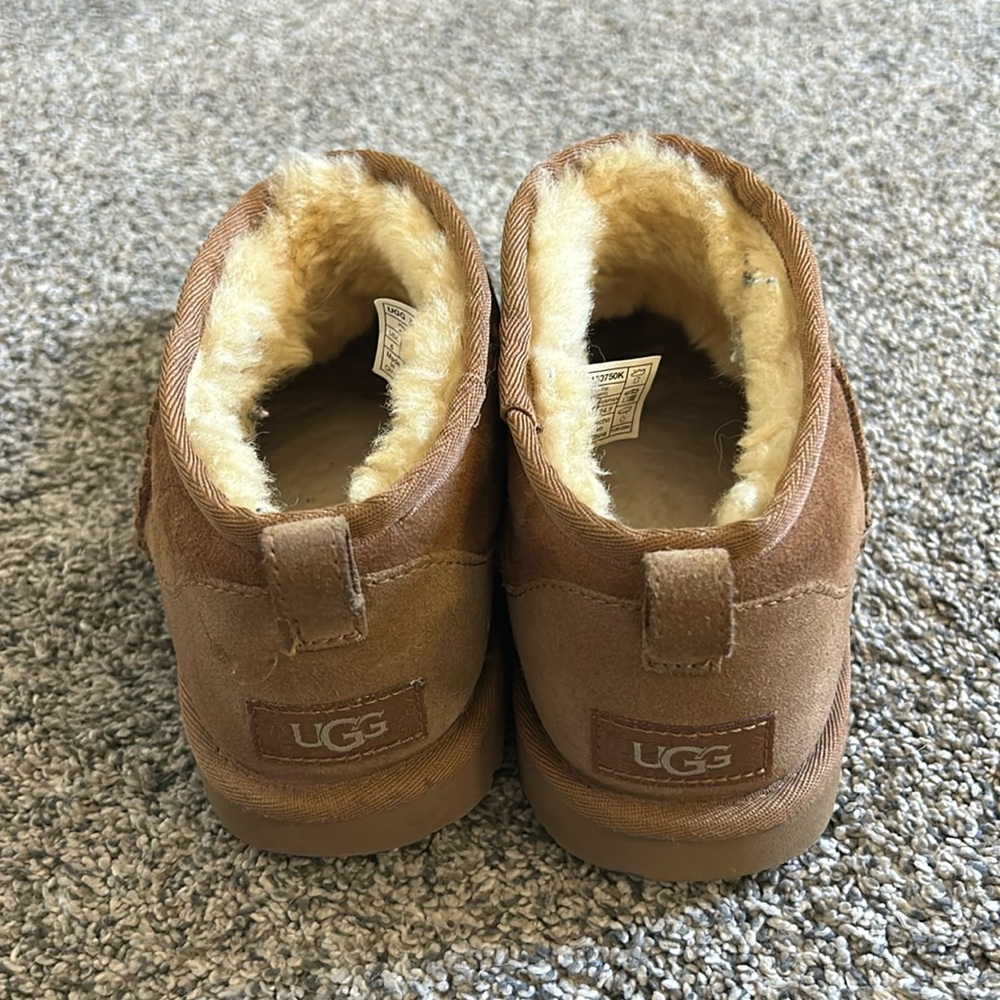 UGG chestnut kids classic ultra mini boot